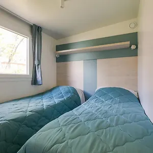 Adriamar Mobile Homes In Park Kemp